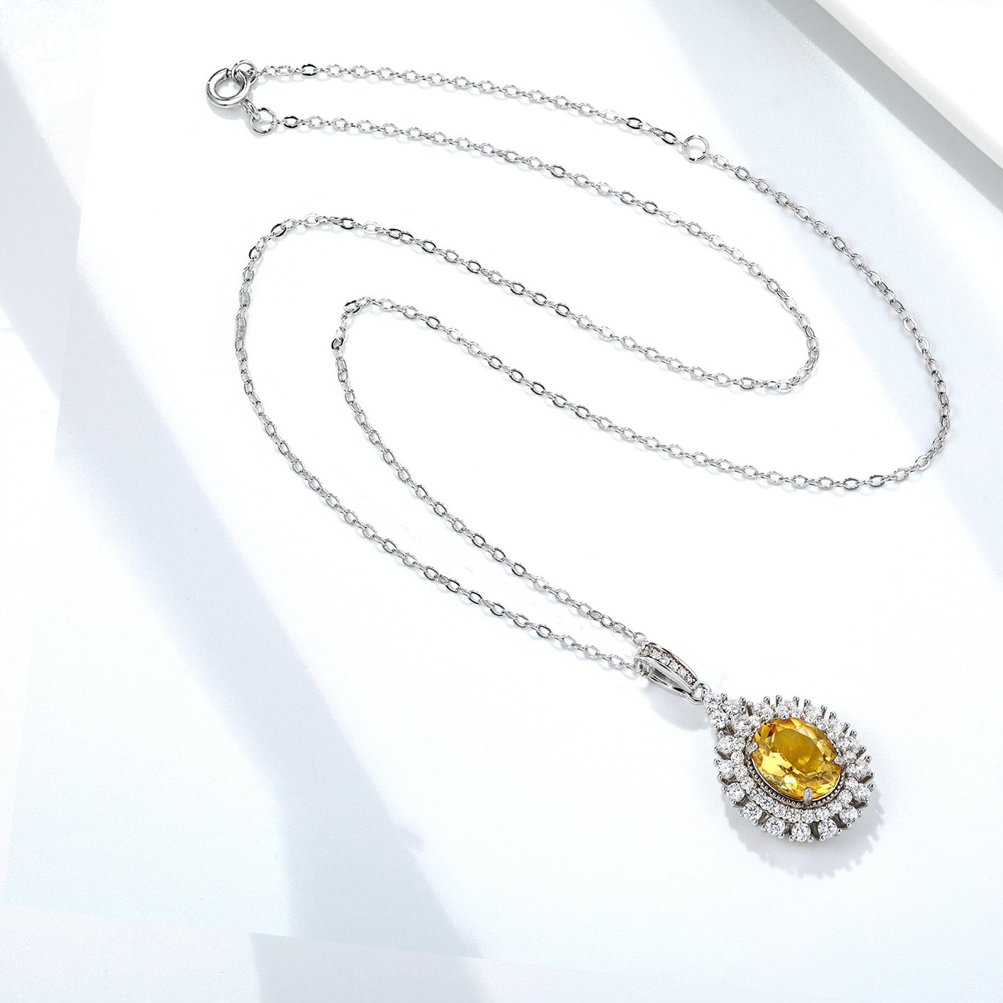 Topaz Egg-Cut Pendant Necklace in S925 Silver