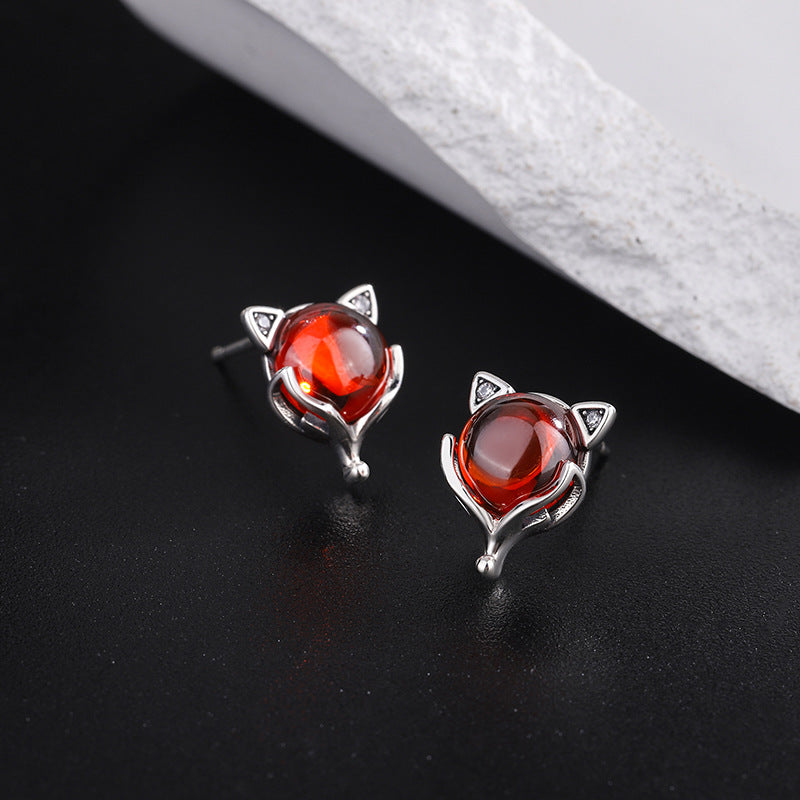 Red Fox Garnet Stud Earrings in S925 Silver