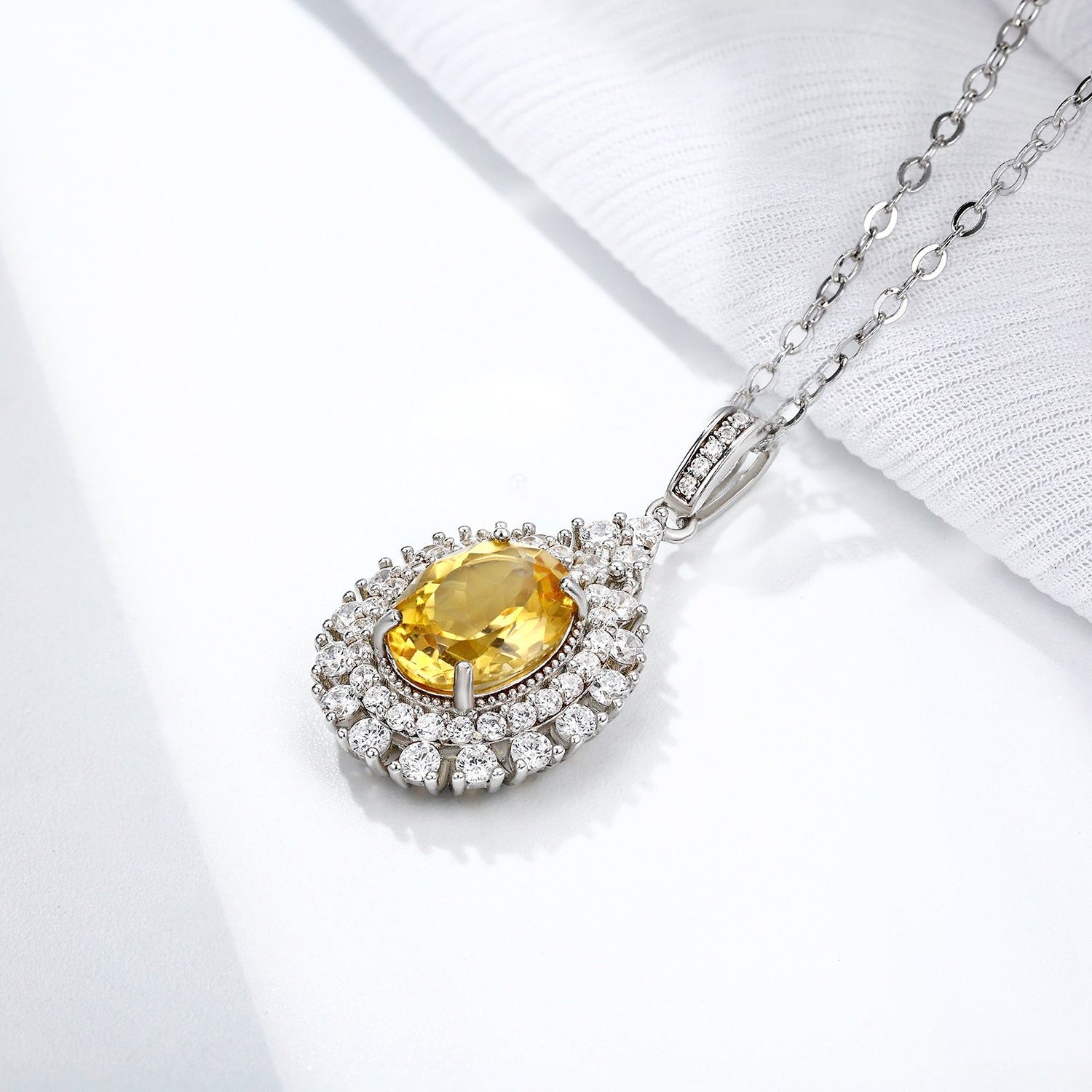Topaz Egg-Cut Pendant Necklace | S925 | Elvarina