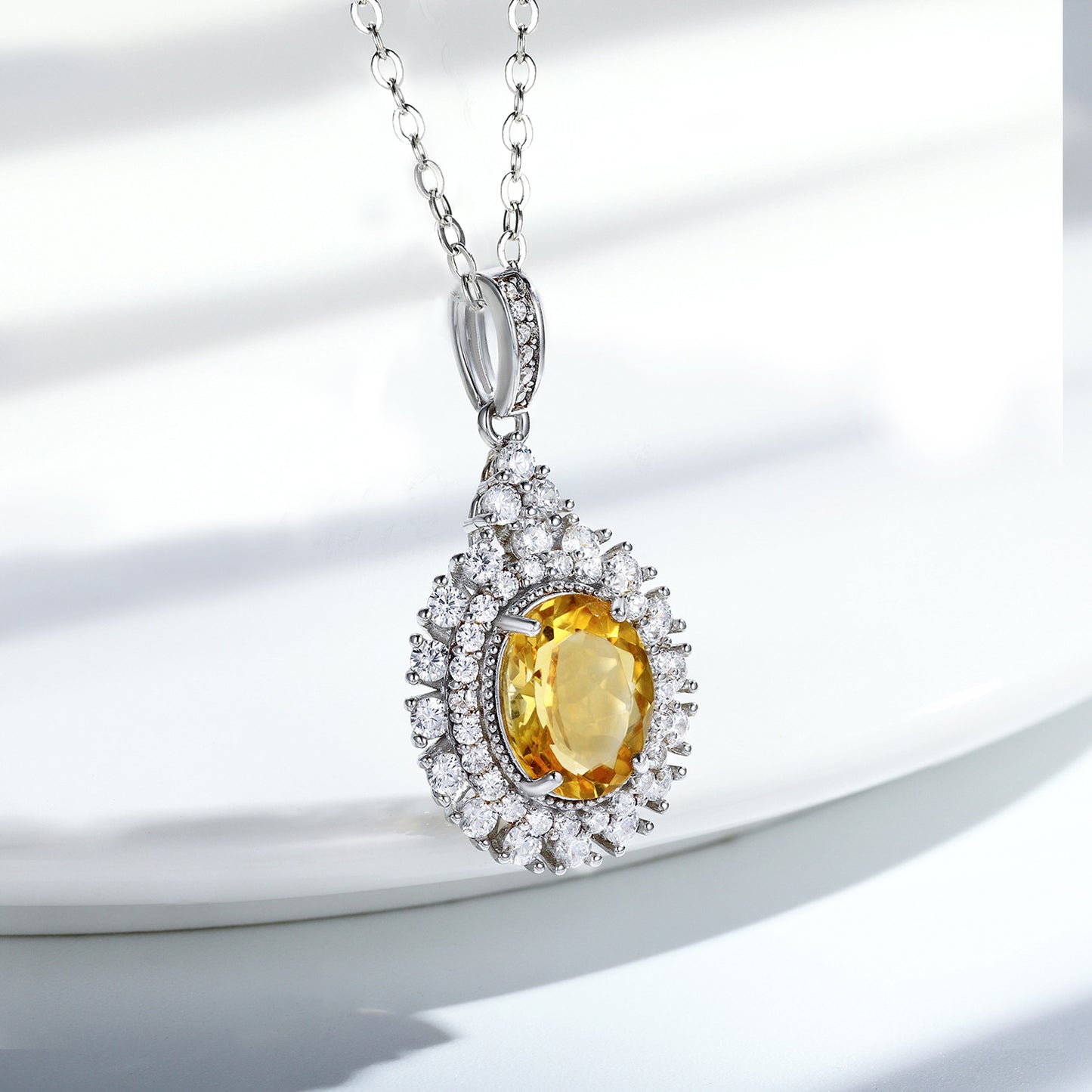 Topaz Egg-Cut Pendant Necklace in S925 Silver