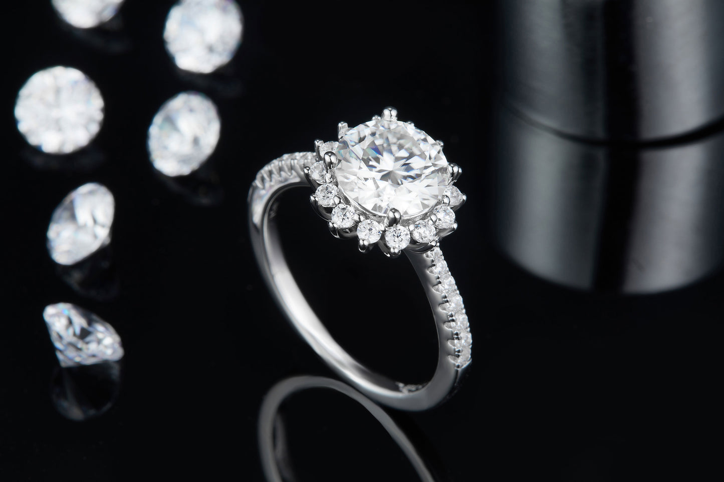 2-Carat Moissanite Ring | 925 Silver Platinum Plated | Elvarina