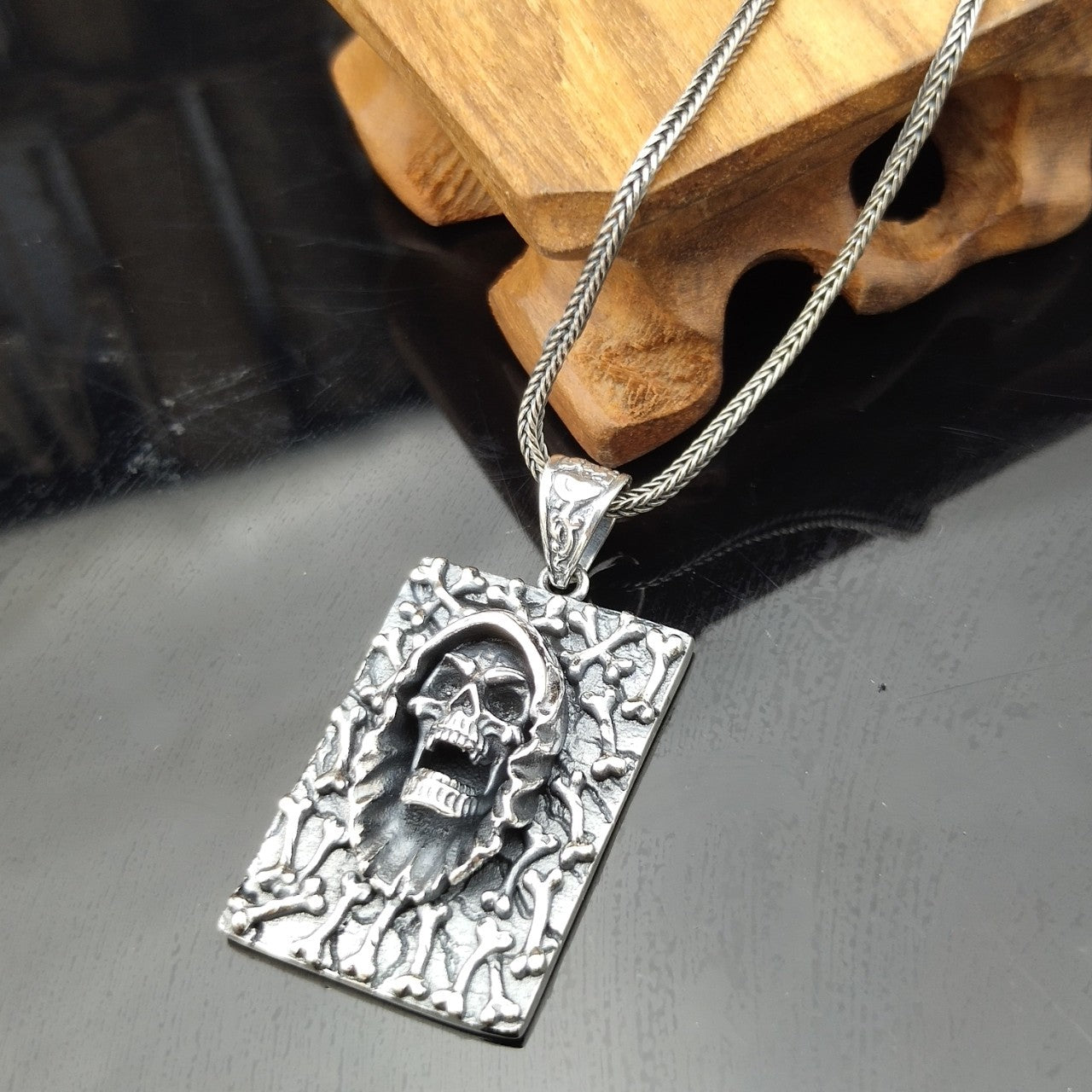 Titanium Steel Punk Skull Pendant Necklace for Men | Elvarina