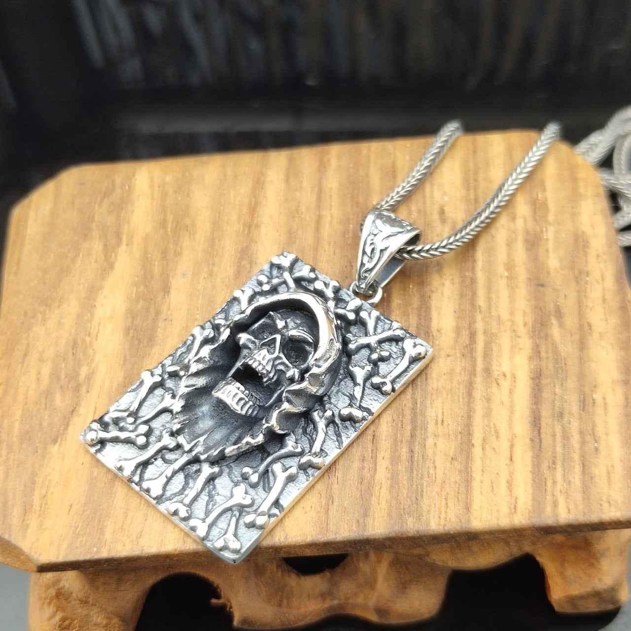 Titanium Steel Punk Skull Pendant Necklace for Men | Elvarina