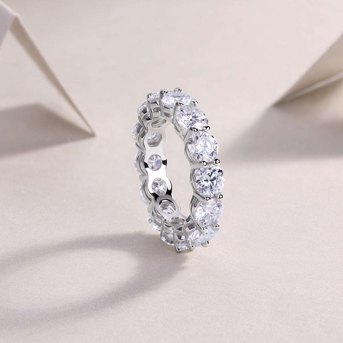 Star-Studded Moissanite Ring | 925 Silver | Elvarina