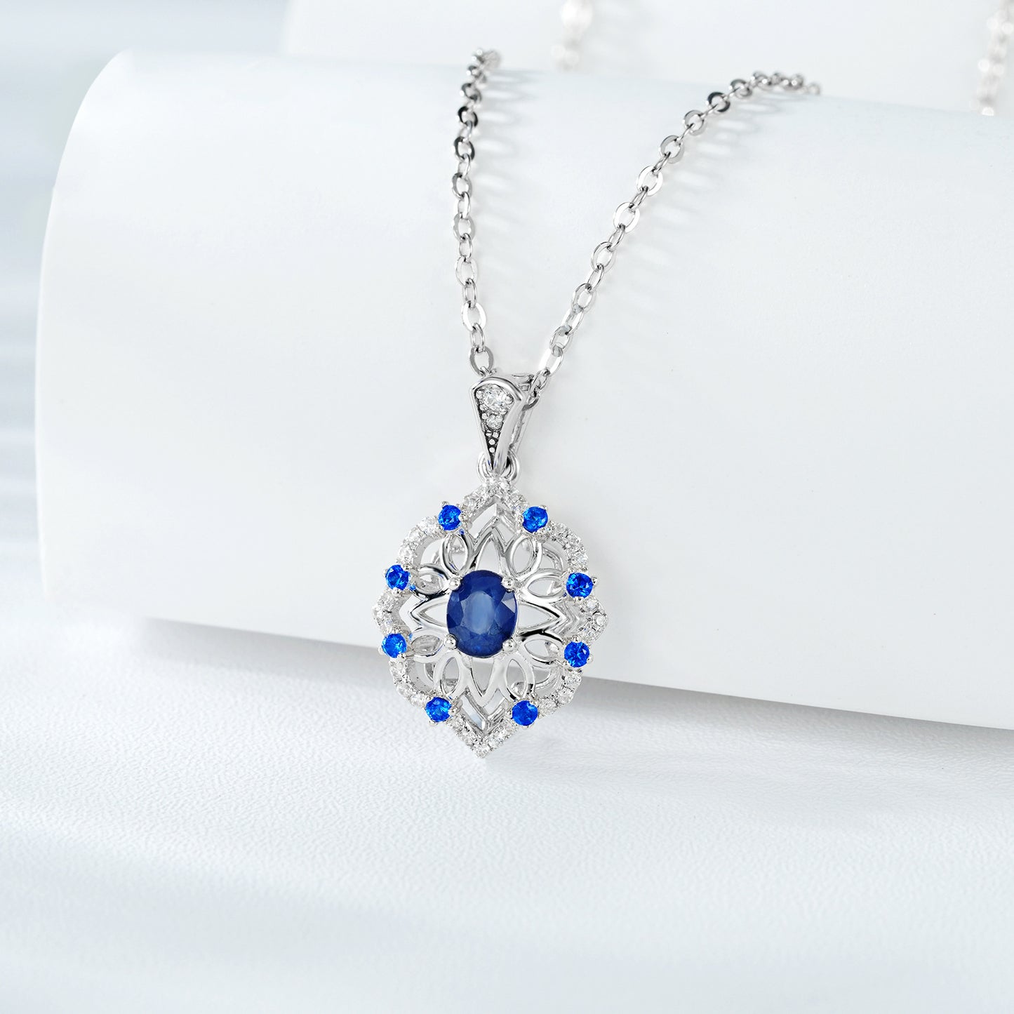 Natural Sapphire Pendant Necklace in S925 Silver |Elvarina