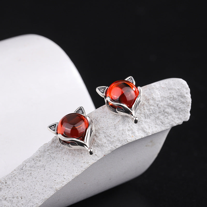 Red Fox Garnet Stud Earrings in S925 Silver